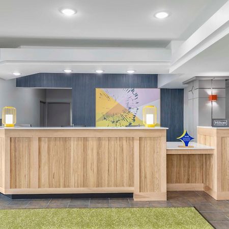 Spark By Hilton Lansing Luaran gambar