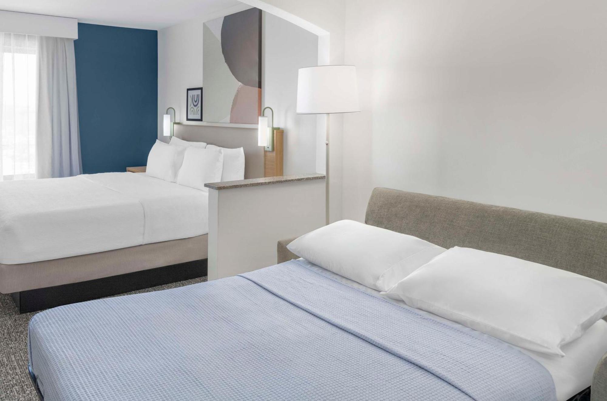 Spark By Hilton Lansing Luaran gambar
