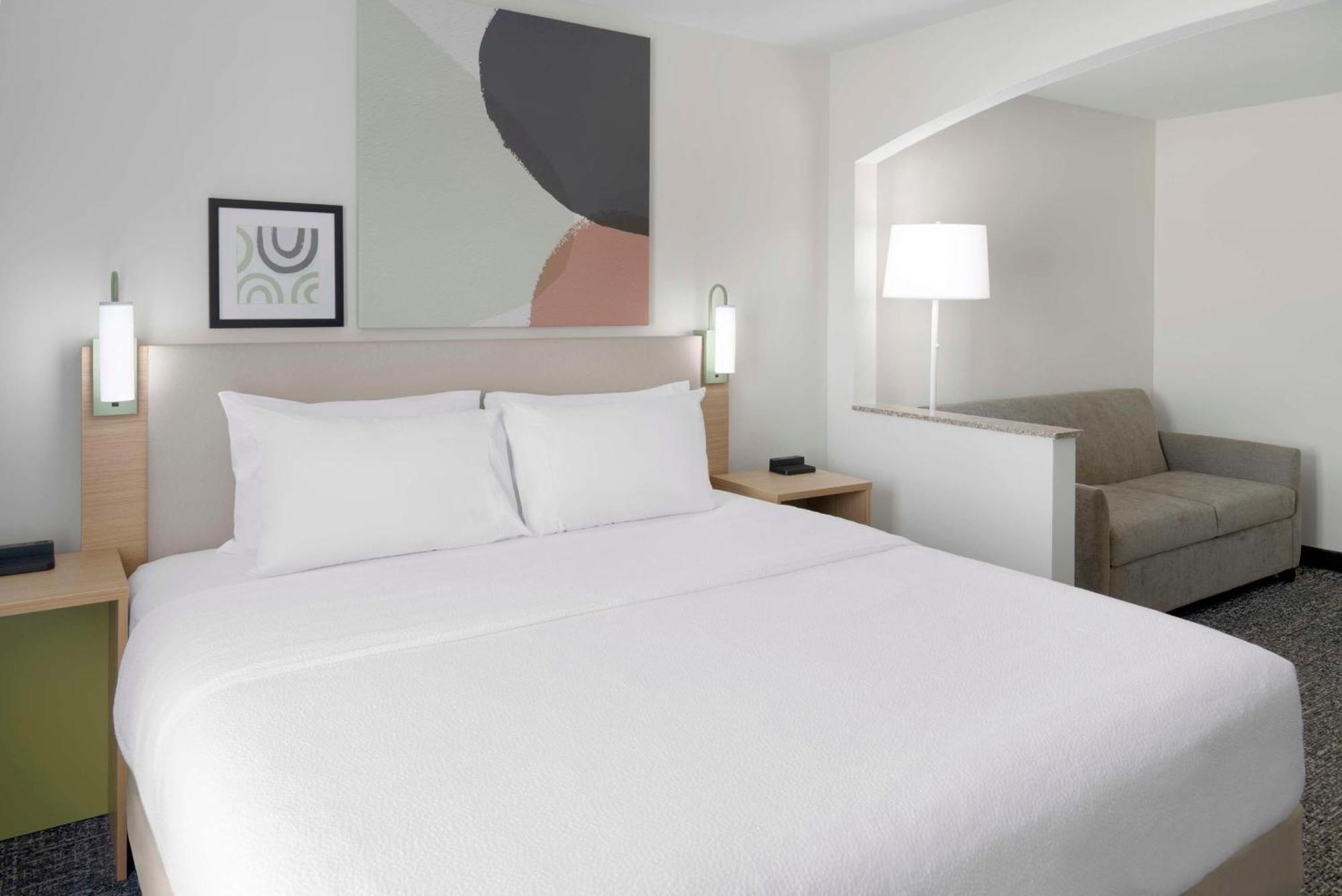 Spark By Hilton Lansing Luaran gambar