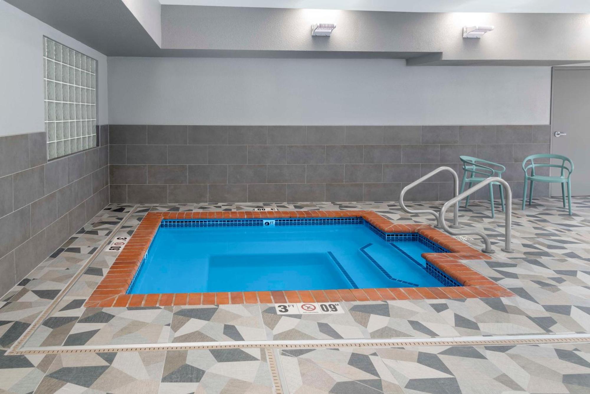 Spark By Hilton Lansing Luaran gambar