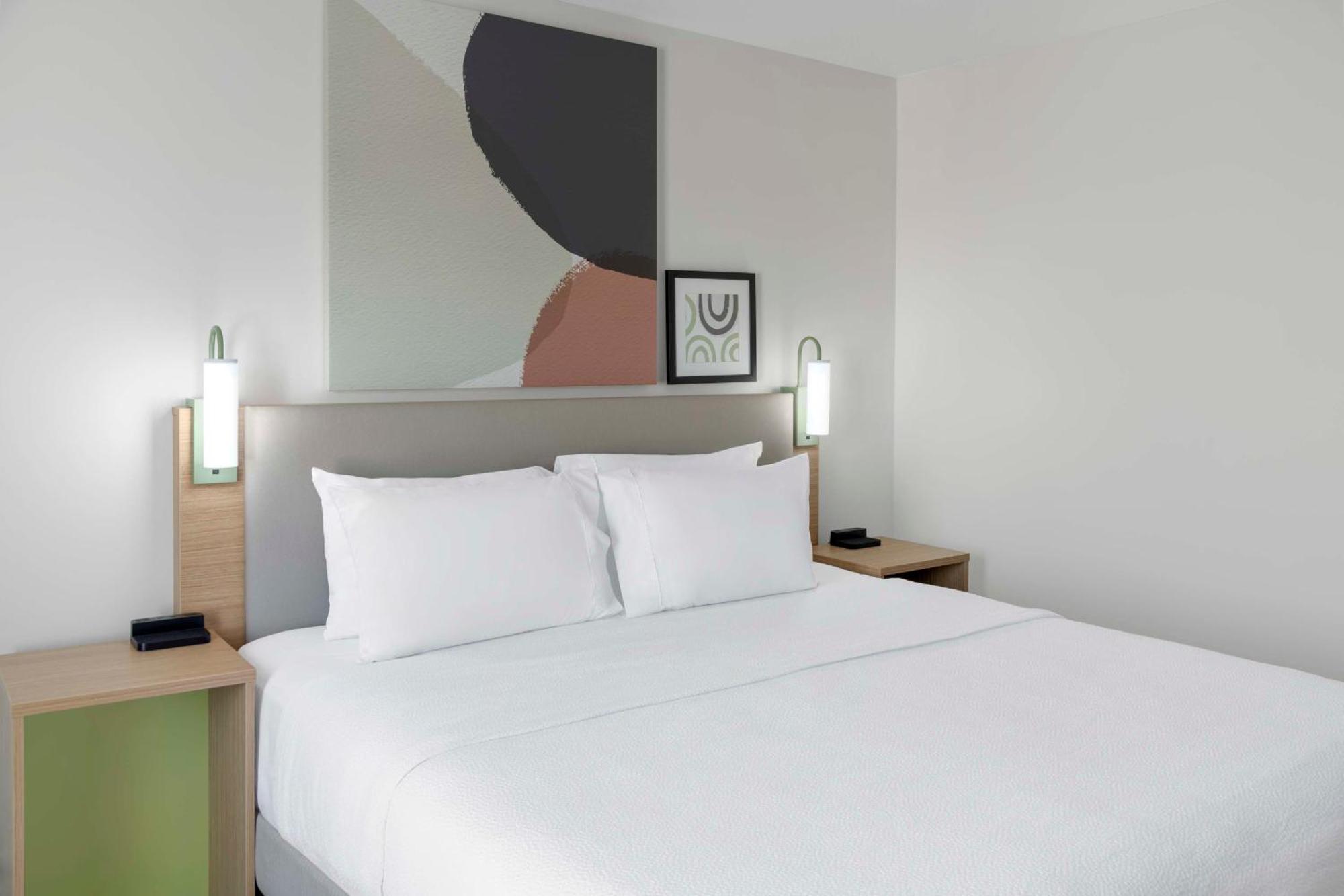 Spark By Hilton Lansing Luaran gambar